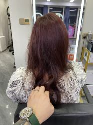 -IU潮牌·SALON