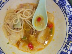 -撒拉人家.酸菜牦牛肉火锅