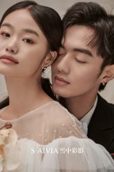 -雪中彩影婚纱摄影·微光艺术中心
