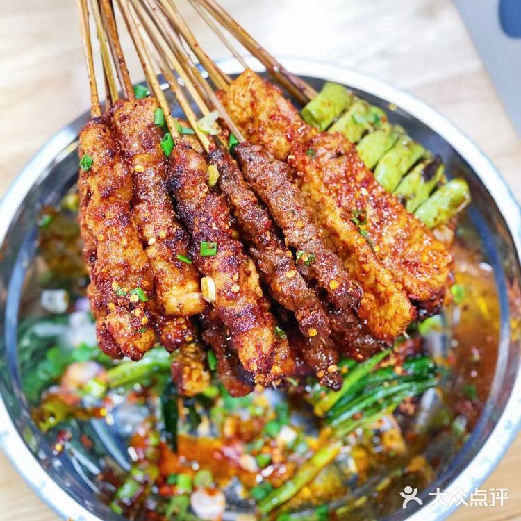 成都探店|这家吹爆了的烧烤到底怎么样