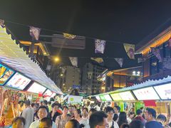 -绳金塔
