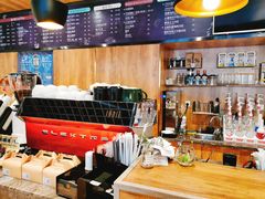 -ZING COFFEE 镜咖啡