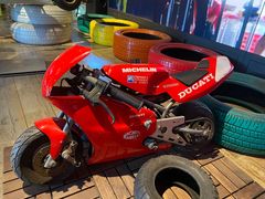 -新港卡丁车(奥森公园店)
