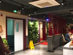大堂-蜀留香火锅·始于1999·原四川老火锅(白堤路店)