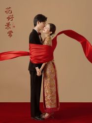 -金夫人婚纱摄影