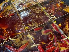 -铜元老码头鳝鱼火锅