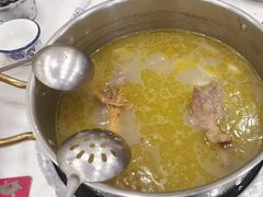 -朴小妹人参鸡汤火锅(长白山万达店)