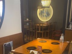 -呷哺呷哺(松北万象汇店)