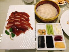 精品烤鸭-东四民芳餐厅(世茂工三店)