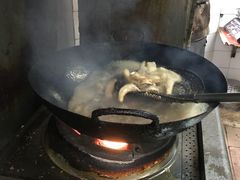 -梅记大块头爆鱼店(乍浦路店)