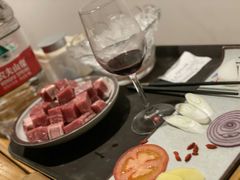 -毛辣果·贵州红酸汤牛肉火锅(西单店)