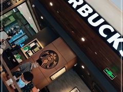 -星巴克(杭州西湖银泰1F店)