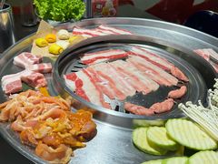 -哈哈碳都·牛肋条无限自助烤肉(宝龙店)