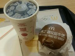 -麦当劳(杭州西湖银泰百货店)