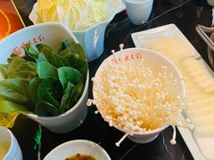 -狼爱上羊音乐火锅