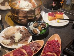 -钱小奴海鲜自助黑金店(杭州滨江龙湖店)