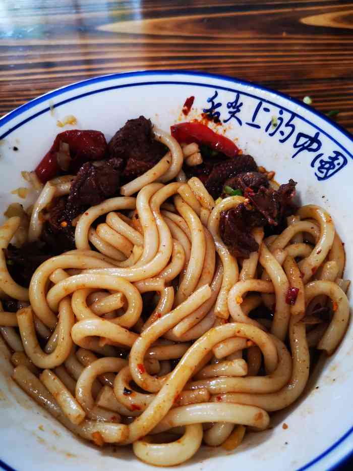 福喜洪江鸭子粉-"哈哈……一进门先一顿拍,老板娘楞着看着我.