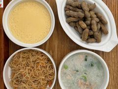 -雪梅月子中心(华侨城店)