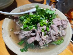 -大众跷脚牛肉馆·非遗传承单位(峨眉山店)