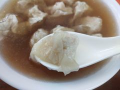 -张阿三馄饨店