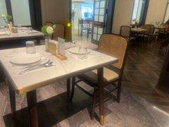 -静香HOUSE·全时段融合餐厅(七星欢乐颂店)