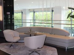 -浙江星杭奔驰4S店(海创园店)