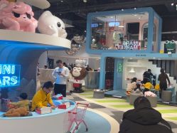 -MINI MARS KIDS CLUB亲子家庭中心(长宁天山店)
