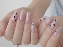 -悦指间美甲美睫