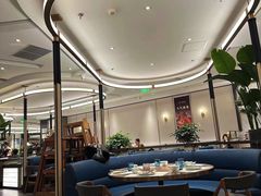 -港丽餐厅(正大店)