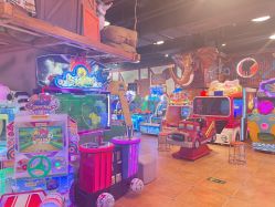 -卡通尼·Safari非洲探索乐园·生日会(金桥国际商业广场店)