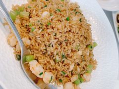 虾仁炒饭-世博源公馆·本帮融合菜·主题包厢·江景餐厅