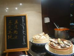 -君来湖滨饭店·玫瑰园