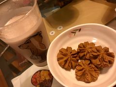 -珍妮曲奇聪明小熊(上环店)