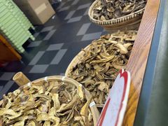 -土连锅·现熬养生汤锅(梁家巷店)