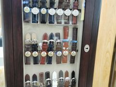 -亨得利名表服务中心(上海湾店)