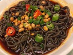 酸辣蕨根粉-金春禧(世茂国际广场店)