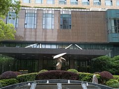 -上海漕河泾万丽酒店