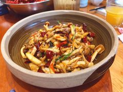 -琥珀老六龙虾(四里河店)