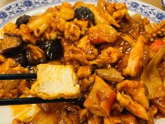 -金牌餐厅·天津菜·八珍豆腐·老爆三(瓷房子店)
