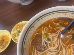 -小马牛肉面·牛骨熬制(南京博物院店)