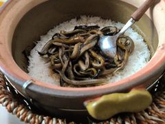 鳝丝煲仔饭-顺德·古草食记(长寿店)