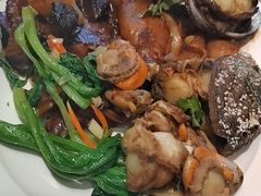 -东方红海鲜百汇(国际大厦店)