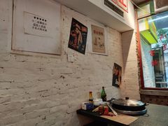 -四小区火锅·巷子里的重庆火锅(花照壁店)