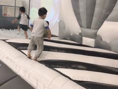 -Lilliput粒粒堡亲子餐厅(置汇旭辉店)