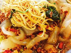 -闯关东东北农家菜(崂山石老人店)