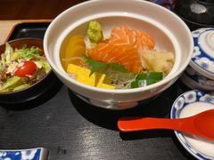 -小山日本料理(兴业太古汇店)