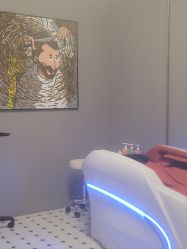 -老男孩男士理容馆·理发·烫染·修面