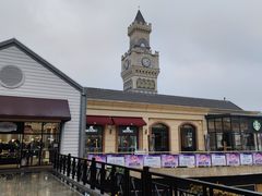 -王府井奥莱临潼小镇(临潼店)