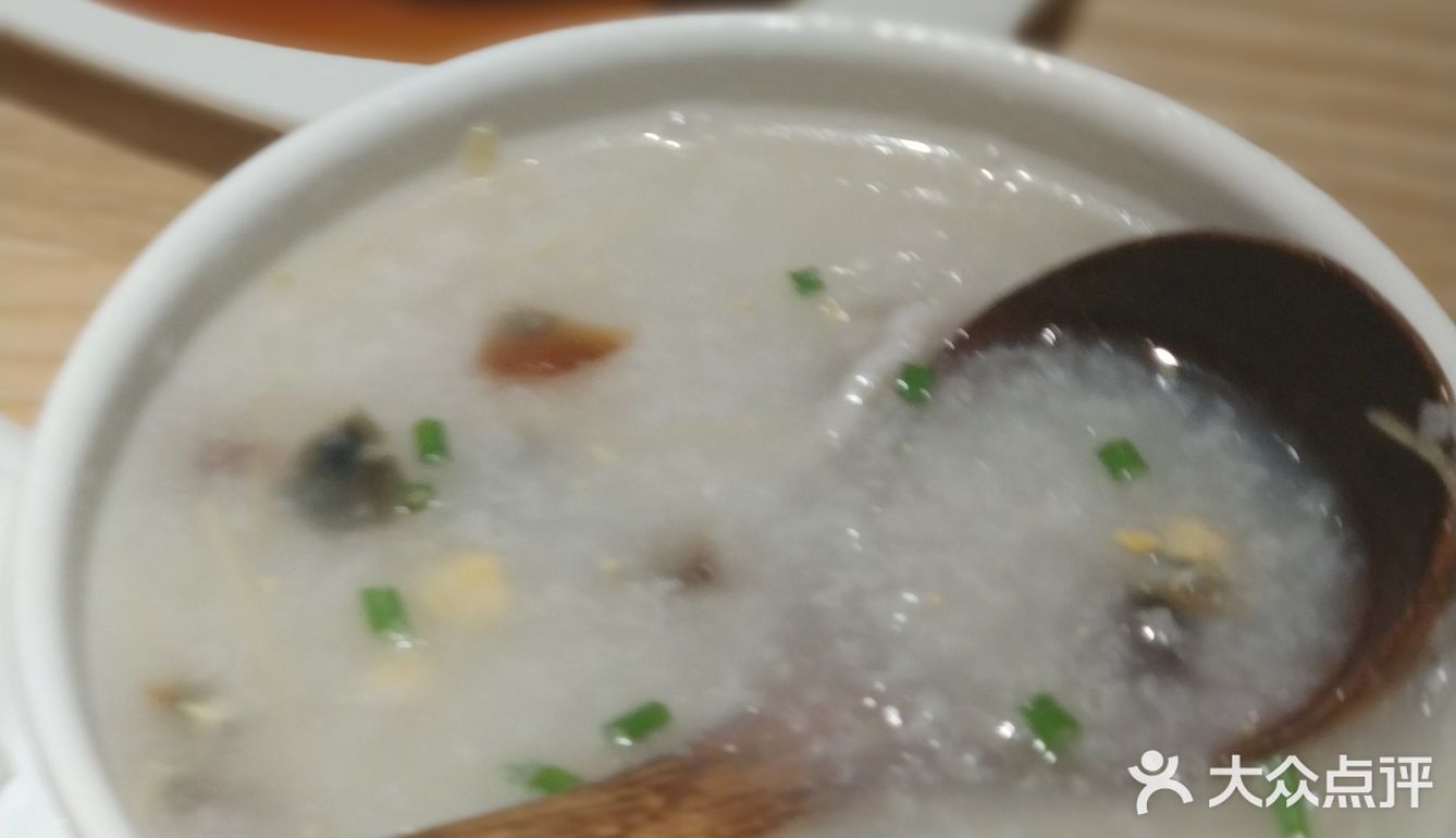 带着V7大佬吃特权