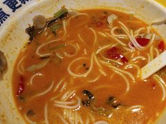 -粉小主·贵州酸汤牛肉粉(南京仙林金鹰店)